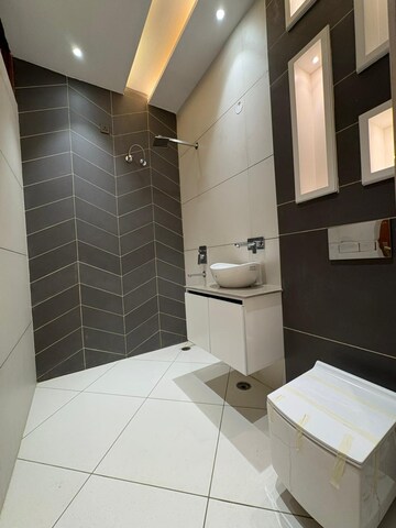 Bathroom in 6 BHK Apartment at Aerocity – for Sale