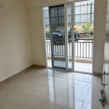 Room in 2 BHK Apartment at Signature The Millennia 3, Sector 37d – for Sale