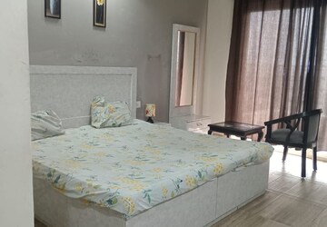 Bedroom in 3.5 BHK Apartment at Nimbus Express Park View, Chi V Greater Noida – for Sale