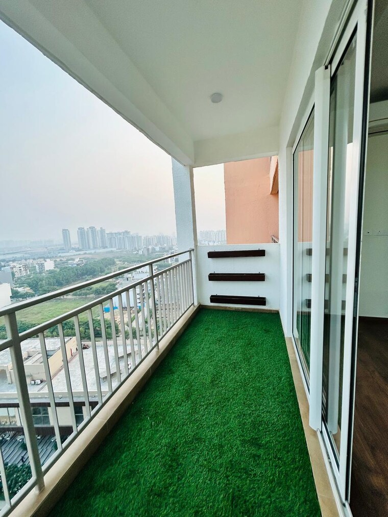 Balcony, shapoorji-pallonji-joyville-gurgaon 3 Bedroom 1692 Sq.Ft. Apartment In Sector 102 Gurgaon 9364722