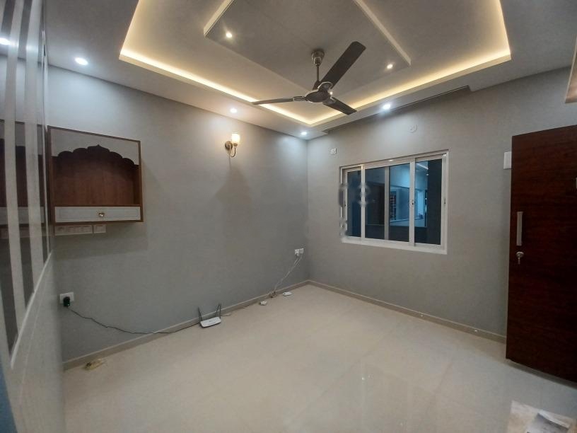 2 BHK 880 Sq.Ft. Apartment in Godrej Aqua