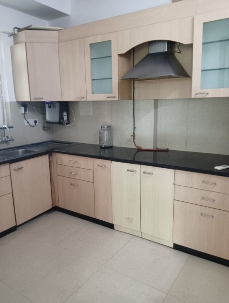 Kitchen, hiranandani-gardens-octavius 3 Bedroom 1550 Sq.Ft. Apartment In Powai Mumbai 9364957