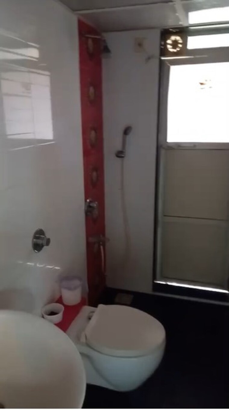 Bathroom, charisma-navdurga 2 Bedroom 975 Sq.Ft. Apartment In Chembur Mumbai 9364757