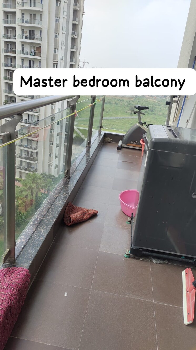 Balcony, microtek-greenburg 2.5 Bedroom 1400 Sq.Ft. Apartment In Sector 86 Gurgaon 9365016