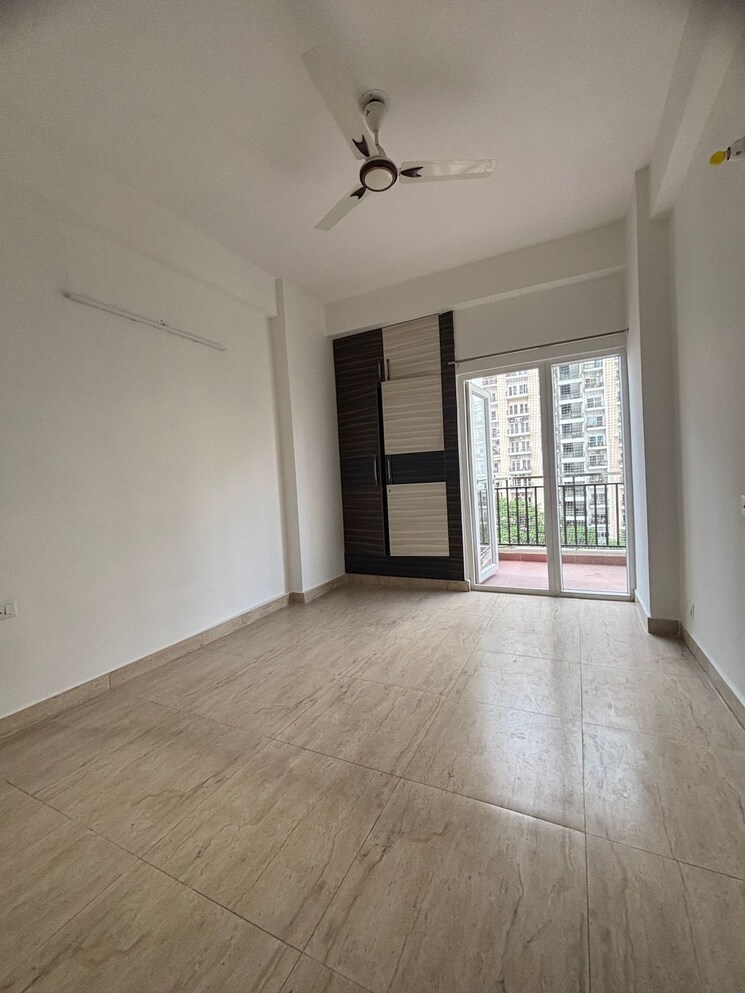 Room, amrapali-village-ii 2 Bedroom 1425 Sq.Ft. Apartment In Nyay Khand Ghaziabad 9363011