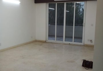 3 BHK Builder Floor For Sale in Unitech South City 1, South City 1