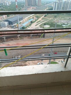 2 BHK Apartment For Sale in Nimbus Express Park View