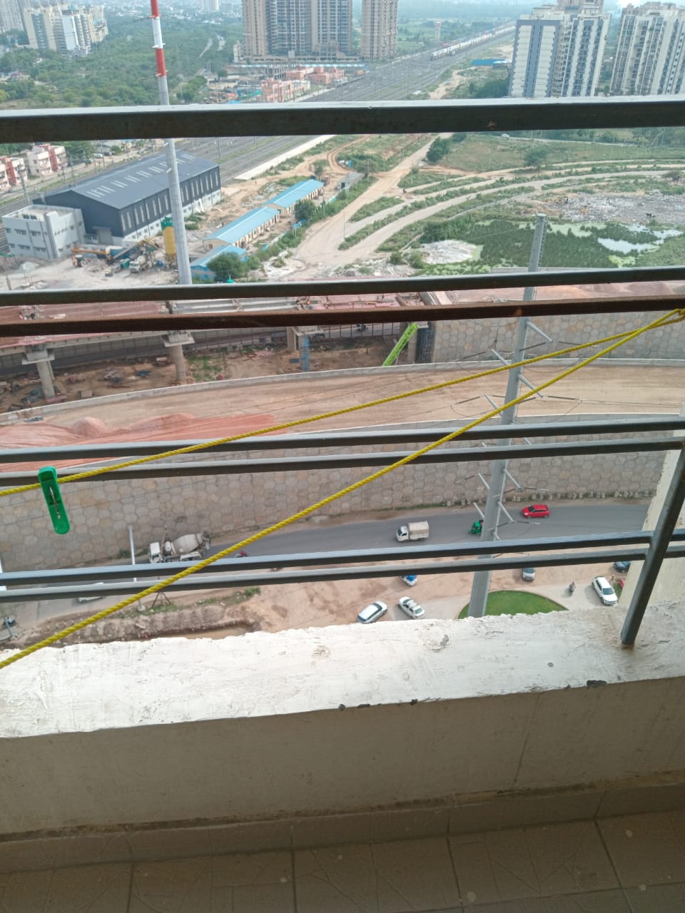 2 BHK Apartment For Sale in Nimbus Express Park View