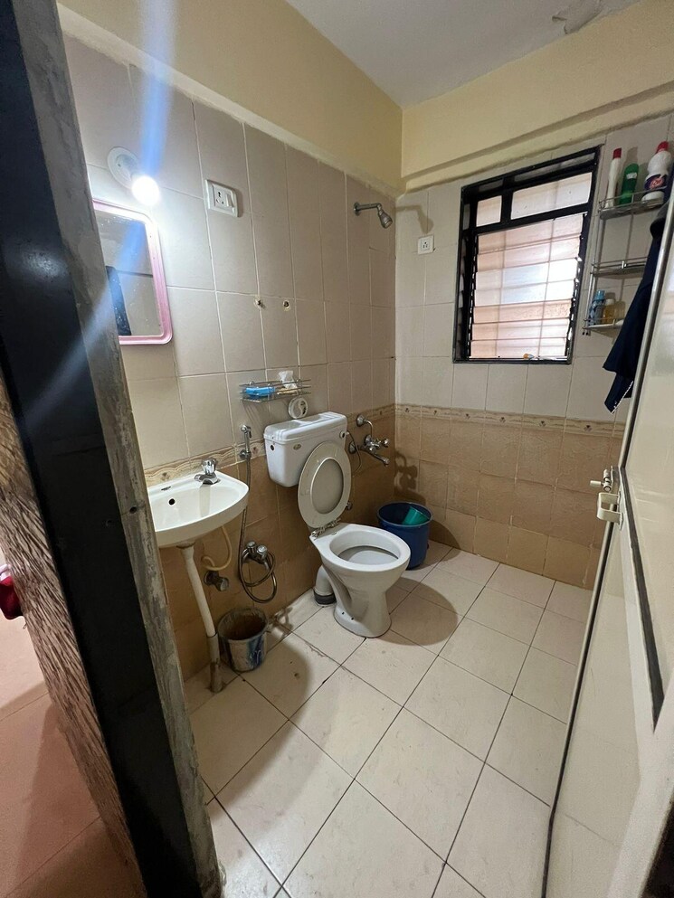 Bathroom, the-hard-rock 2 Bedroom 1150 Sq.Ft. Apartment In Kharghar Navi Mumbai 9365041