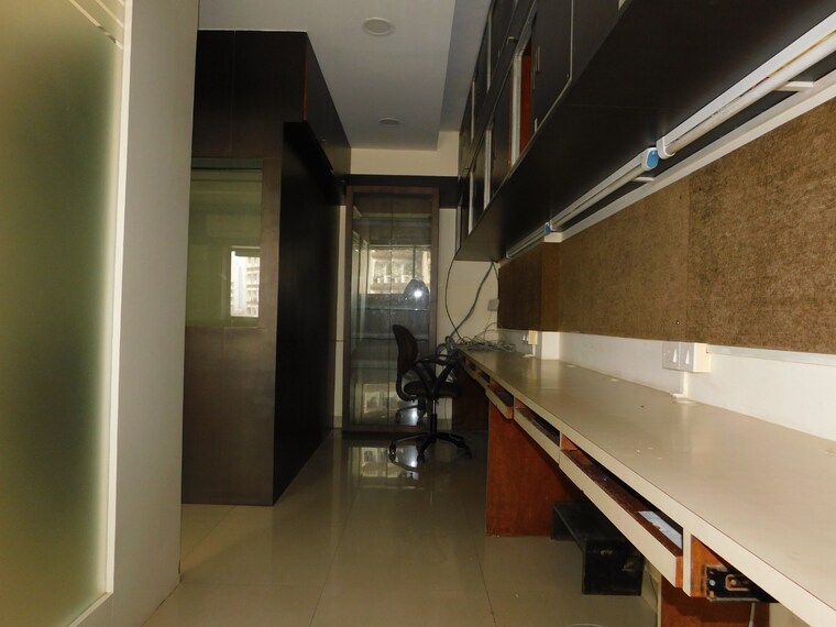 Kitchen, dalamal-tower Commercial Office Space 800 Sq.Ft. In Nariman Point Mumbai 9365131