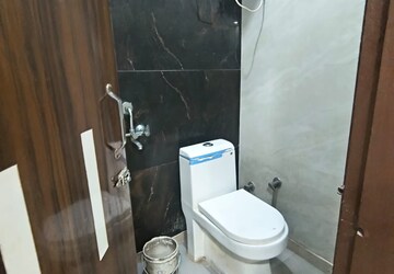 Bathroom in 2 BHK Builder Floor at Govindpuri – for Rent