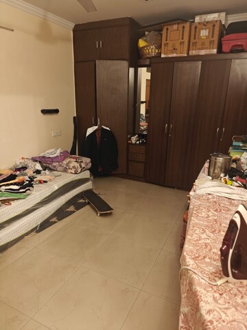 Bedroom in 4 BHK Apartment at DDA Rosewood Apartments, Vasant Kunj – for Rent