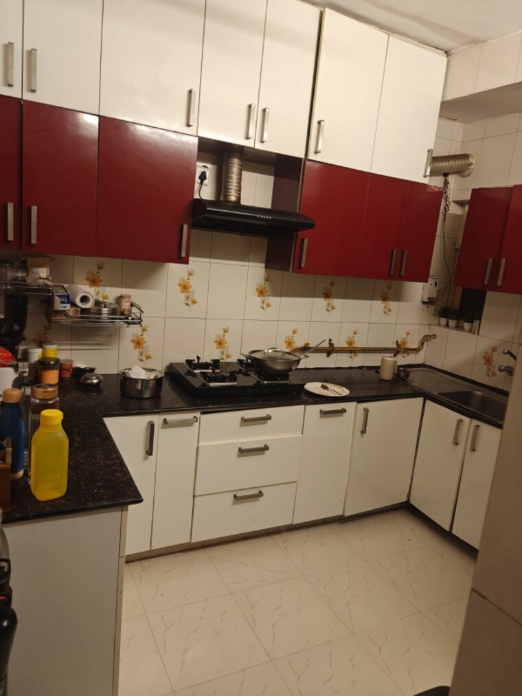 Kitchen, dda-rosewood-apartments 4 Bedroom 1800 Sq.Ft. Apartment In Vasant Kunj Delhi 9365253