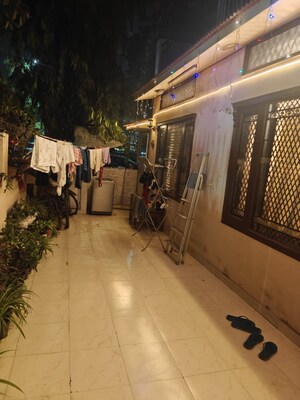 Balcony in 4 BHK Apartment at DDA Rosewood Apartments, Vasant Kunj – for Rent