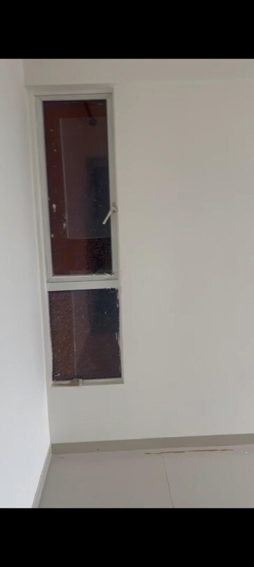 Furnished Amenities in 1 BHK Apartment at Gurukrupa Param, Vikhroli East – for Rent