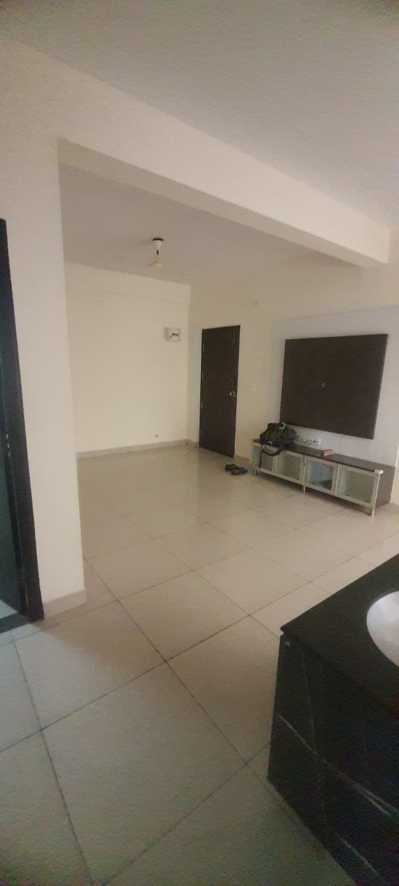 2 BHK Apartment For Rent in CMRS Lotus