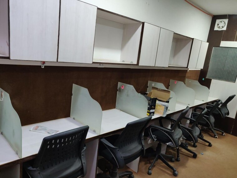 undefined, vijay nagar Commercial Office Space 900 Sq.Ft. In Vijay Nagar Indore 9365268