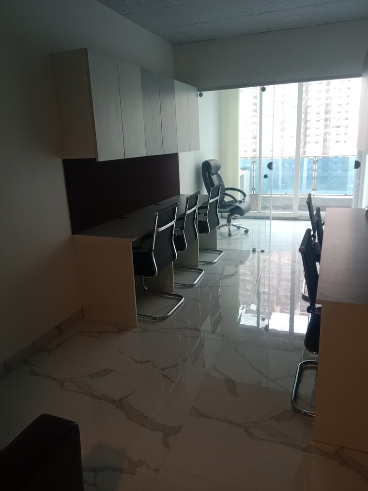 Team Area, gaur-city-center Commercial Office Space 550 Sq.Ft. In Sector 4 Greater Noida Greater Noida 9365371