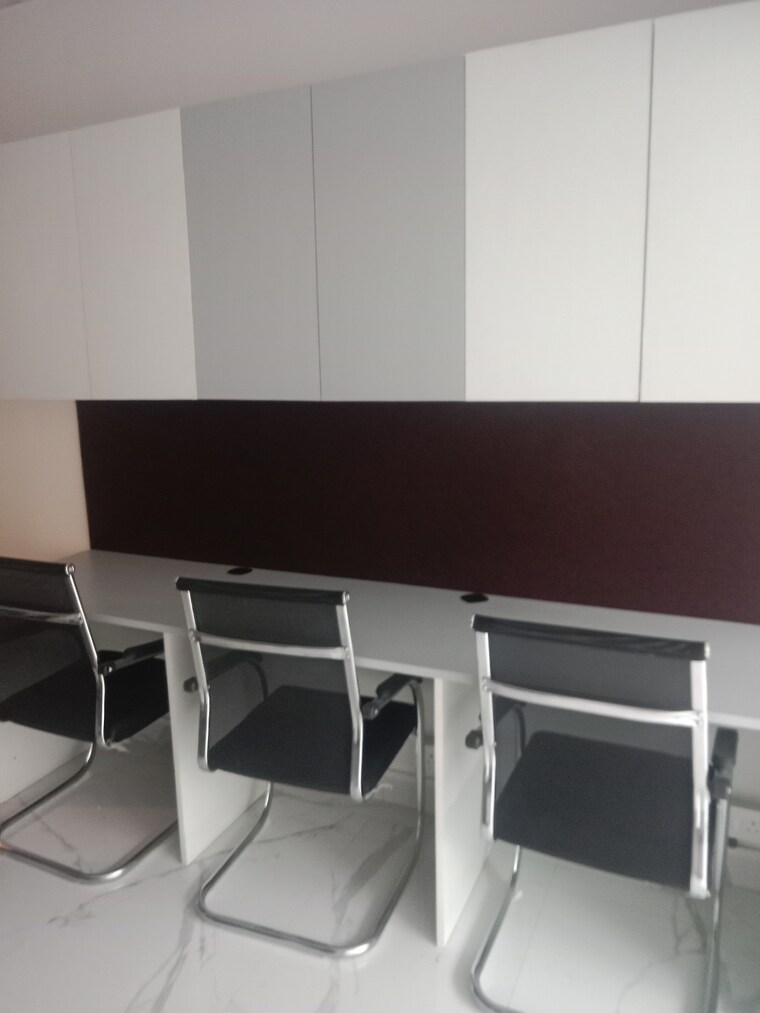 Team Area, gaur-city-center Commercial Office Space 550 Sq.Ft. In Sector 4 Greater Noida Greater Noida 9365371