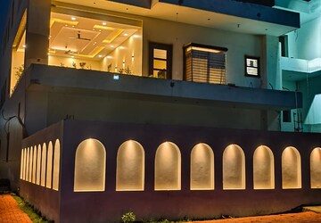 6 BHK Independent House – Exterior View View at BPTP Parkland, Sector 75 - for Sale