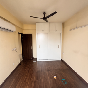 Room in 3 BHK Apartment at BPTP Park Generations, Garoli Kalan – for Sale