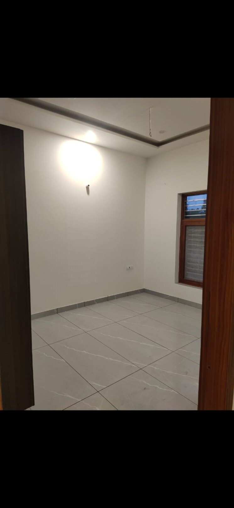Room, sector 14 1 Bedroom 500 Sq.Ft. Builder Floor In Sector 14 Sonipat 9365525