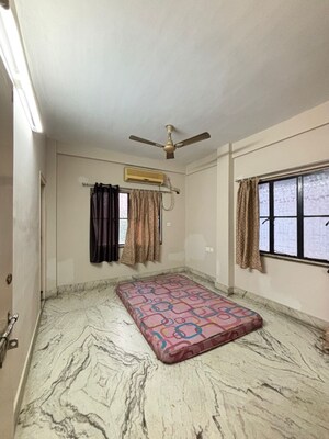 Bedroom in 3 BHK Builder Floor at Purbalok – for Rent