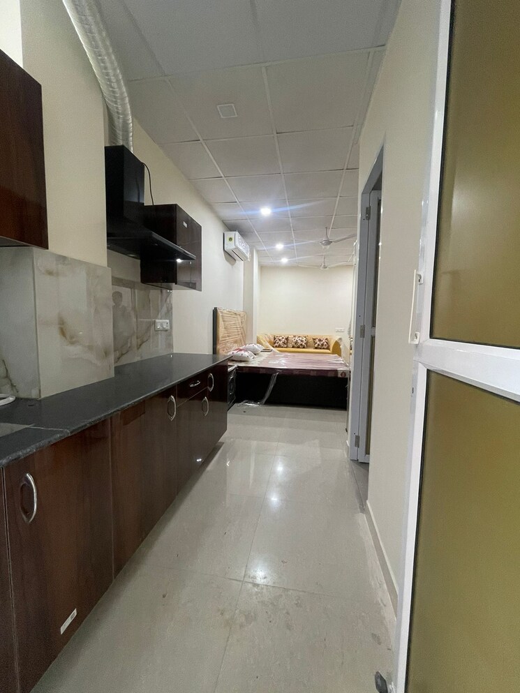 Kitchen, sector 46 Studio 600 Sq.Ft. Builder Floor In Sector 46 Gurgaon 9365490