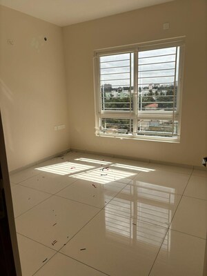 Room in 3 BHK Apartment at Sumadhura Folium, Whitefield – for Rent