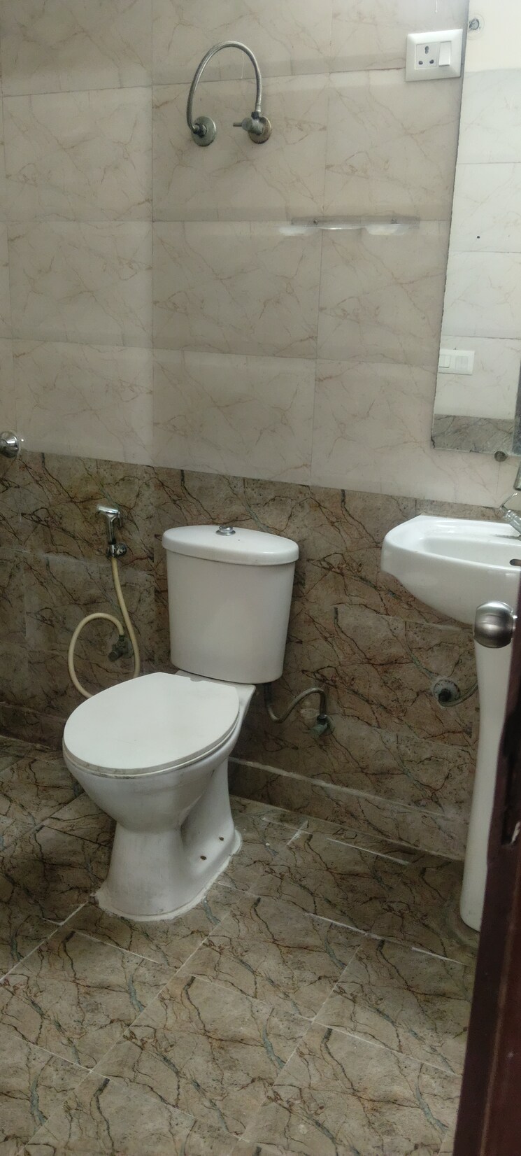 Bathroom, gaur-city-2-11th-avenue 2 Bedroom 620 Sq.Ft. Apartment In Sector 16c Greater Noida Greater Noida 9365621