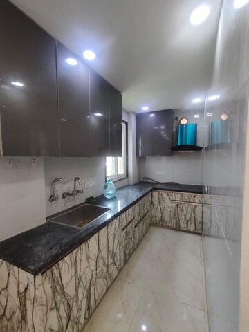 Living Room in 2 BHK Builder Floor at Paschim Vihar – for Rent