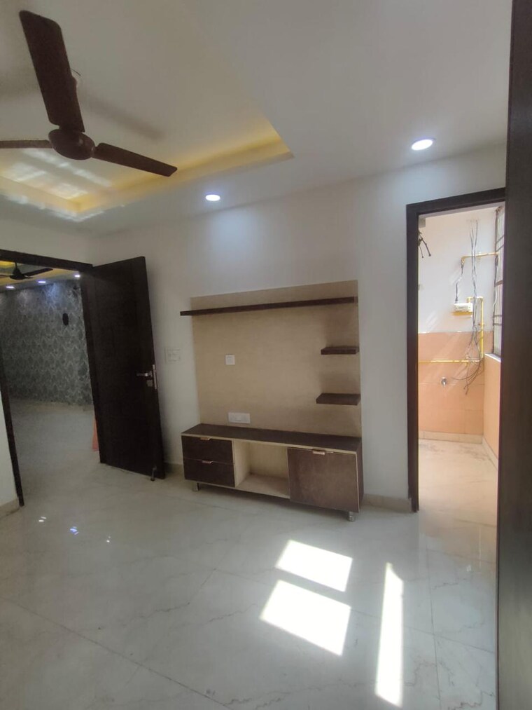 Living Room, paschim vihar 2 Bedroom 756 Sq.Ft. Builder Floor In Paschim Vihar Delhi 9365651