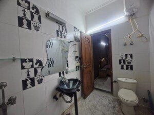 Living Room in 1.5 BHK Independent House at RWA Apartments Sector 51, Sector 51 – for Rent