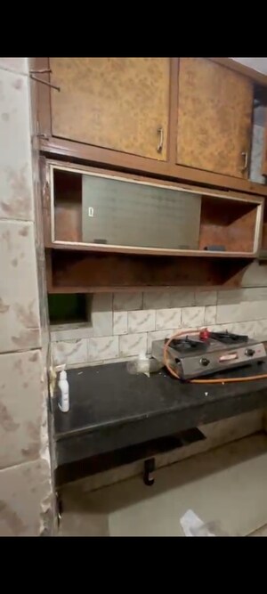 Furnished Amenities in 1 BHK Builder Floor at Pitampura – for Rent