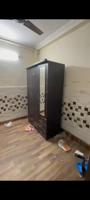 1 BHK Builder Floor For Rent in Pitampura