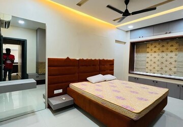 Bedroom in 2 BHK Apartment at Kumar Picasso, Hadapsar – for Rent