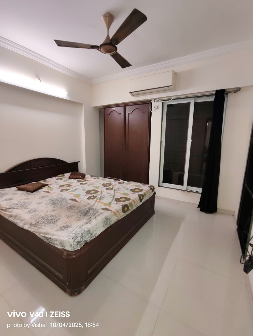 3 BHK + Servant Room 1450 Sq.Ft. Apartment in Valley Towers Annex