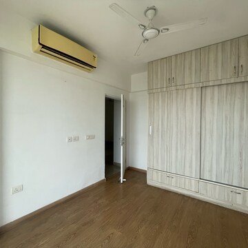 Room in 3 BHK Apartment at Emaar Imperial Gardens, Sector 102 – for Rent