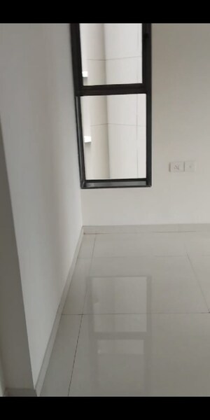 2 BHK Apartment For Sale in Runwal Sanctuary, Mulund West