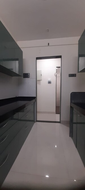 1 BHK Apartment For Sale in Je And Vee Om Trimurti, Malad East