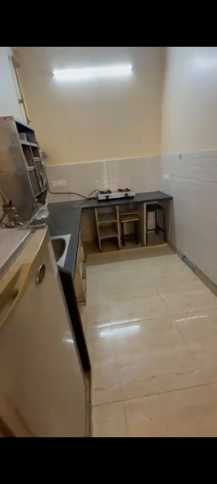 Kitchen, pitampura 2 Bedroom 1500 Sq.Ft. Builder Floor In Pitampura Delhi 9365848