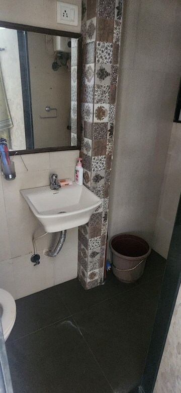 Team Area in 2 BHK Apartment at Krishna Kaveri Apartment, Andheri West – for Rent