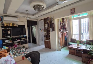 Living Room in 2 BHK Apartment at Mahagun Mywoods, Sector 16c Greater Noida – for Sale