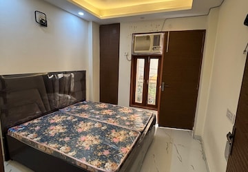 1 BHK Apartment For Rent in Saket