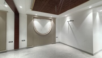 Bathroom in 3 BHK Builder Floor at BPTP District 3, Sector 85 – for Sale