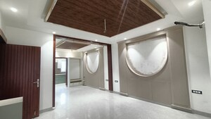 Bathroom in 3 BHK Builder Floor at BPTP District 3, Sector 85 – for Sale