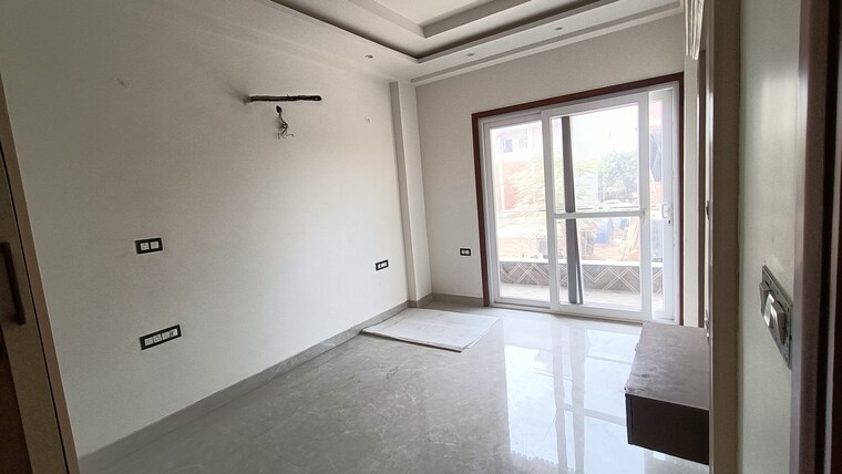 Room, bptp-district-3 3 Bedroom 1620 Sq.Ft. Builder Floor In Sector 85 Faridabad 9366333