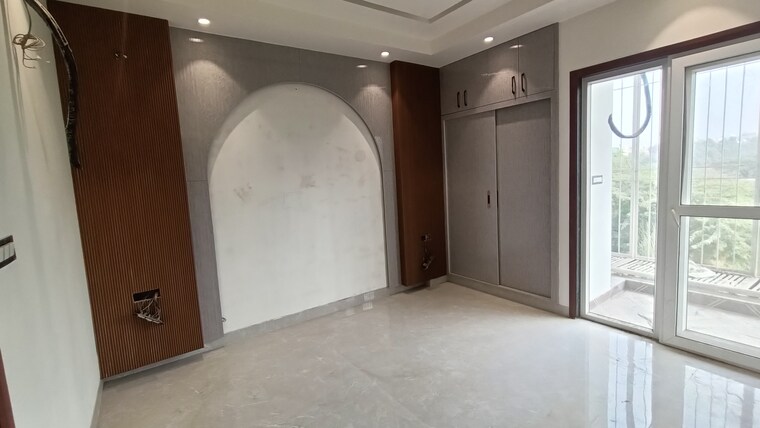 Room, bptp-district-3 3 Bedroom 1620 Sq.Ft. Builder Floor In Sector 85 Faridabad 9366333