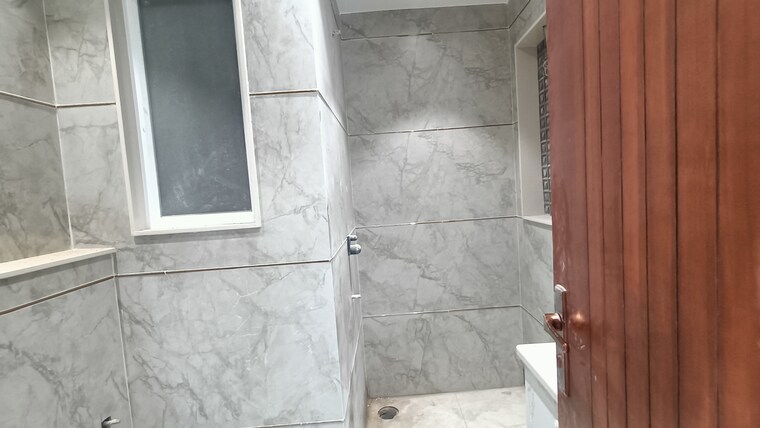Bathroom, bptp-district-3 3 Bedroom 1620 Sq.Ft. Builder Floor In Sector 85 Faridabad 9366333