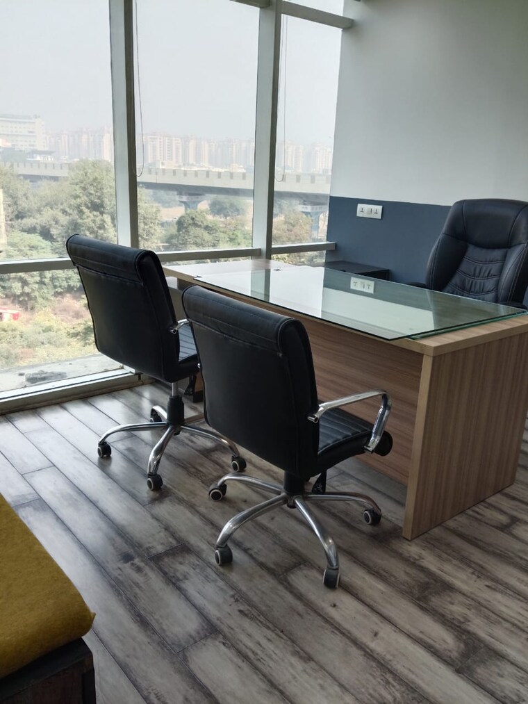 Team Area, spaze-platinum-tower Commercial Office Space 1520 Sq.Ft. In Sector 47 Gurgaon 9366215